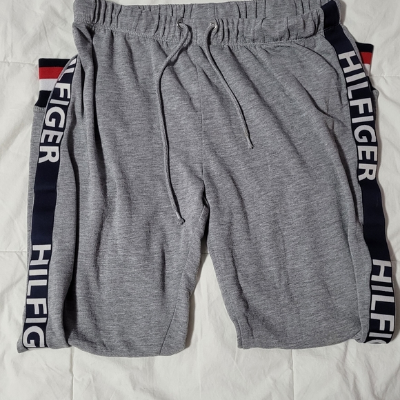 Tommy Hilfiger Sweatpants - Picture 3 of 4